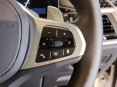 2024 BMW X5 — миниатюра 24