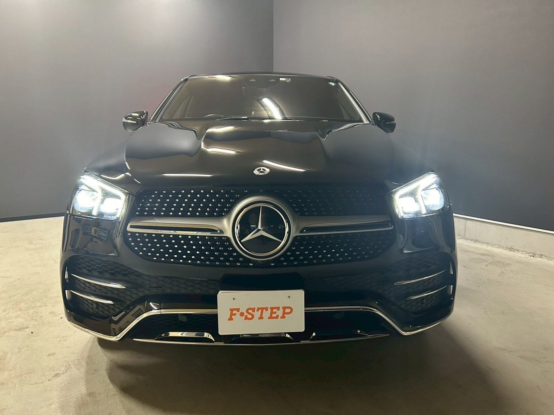 MERCEDES-BENZ GLE COUPE - View 1