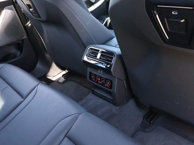 2025 BMW 5 SERIES — миниатюра 56