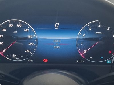 MERCEDES-BENZ E-CLASS - 8