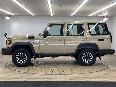2025 Toyota LAND CRUISER 70 缩略图 34