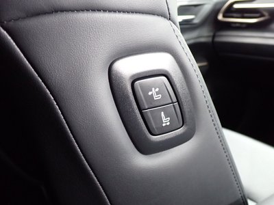 صورة مصغرة 30 لـ 2023 Toyota CROWN CROSSOVER