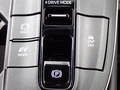صورة مصغرة 21 لـ 2023 Toyota CROWN CROSSOVER