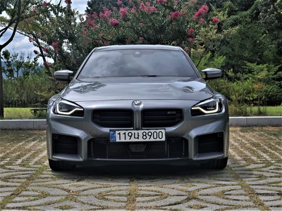 2026 BMW M2 photo 2