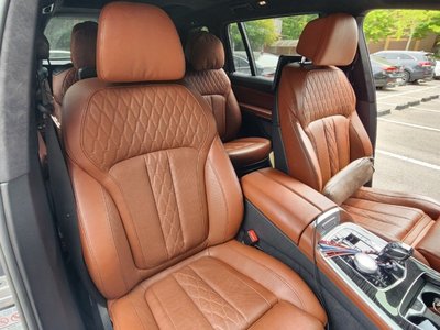 2021 BMW X7 缩略图 18