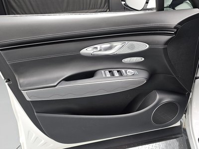 2021 Genesis GV70 — миниатюра 14