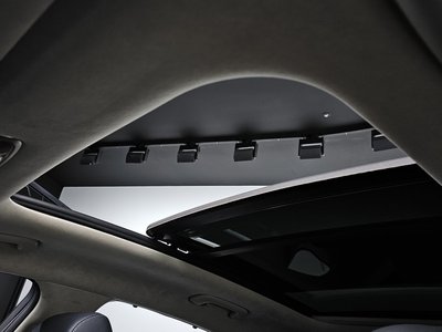 2021 Genesis GV70 — миниатюра 29