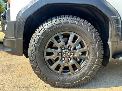 2025 Toyota LAND CRUISER 250 缩略图 25