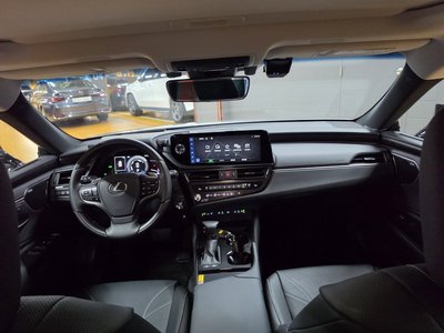 2025 LEXUS ES 照片 4