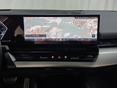 2025 BMW 5 SERIES 缩略图 18
