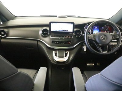 2022 Mercedes-BENZ V-CLASS 照片 14