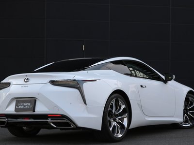 صورة 10 لـ 2021 Lexus LC