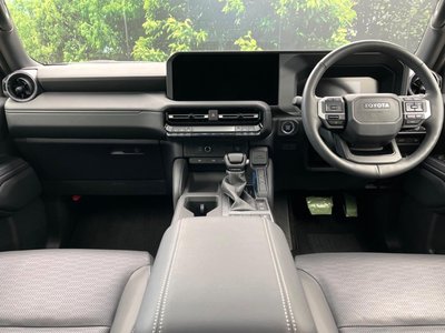 TOYOTA LAND CRUISER 250 - 2