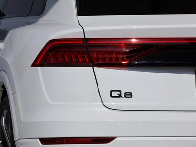 AUDI Q8 - 9