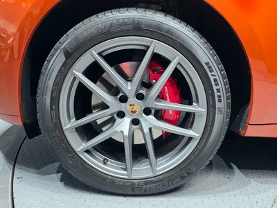 PORSCHE MACAN - 6