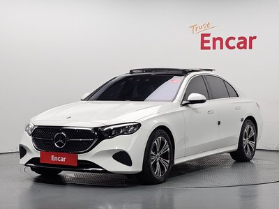 MERCEDES-BENZ E-CLASS - 1