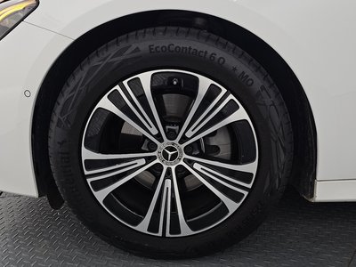 MERCEDES-BENZ E-CLASS - 6