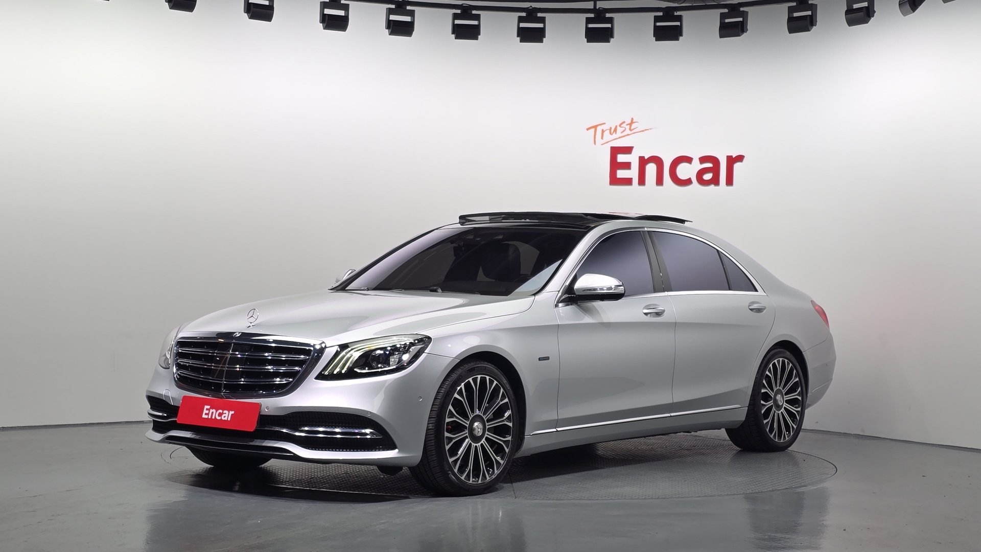 MERCEDES-BENZ S-CLASS - View 1