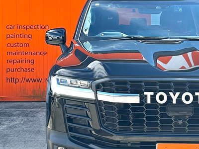 TOYOTA LAND CRUISER 300 - 2