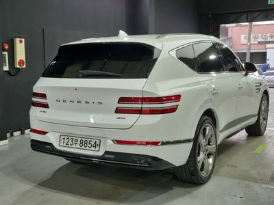 GENESIS GV80 - 5