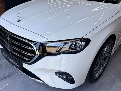 MERCEDES-BENZ E-CLASS - 2