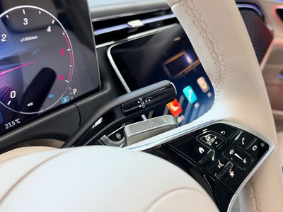 MERCEDES-BENZ E-CLASS - 8
