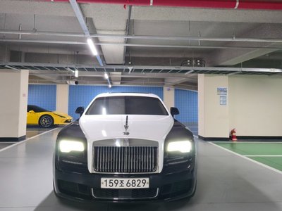 ROLLS-ROYCE GHOST - 1