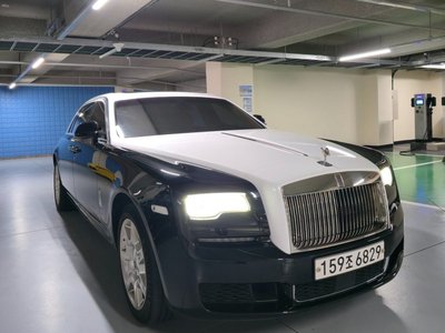 ROLLS-ROYCE GHOST - 2