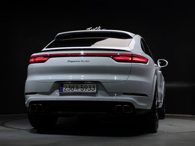 PORSCHE CAYENNE - 3
