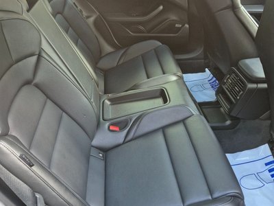 2021 Porsche TAYCAN — миниатюра 16