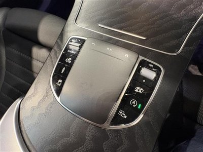 2022 Mercedes-BENZ GLC AMG — миниатюра 30