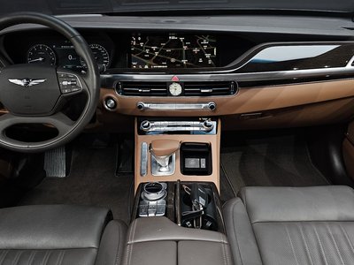 2019 Genesis G90 — фото 5