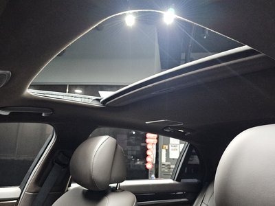 صورة مصغرة 25 لـ 2019 Genesis G90