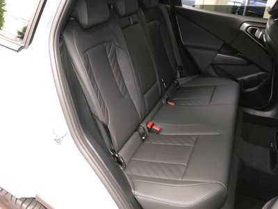 2025 BMW X3 — миниатюра 21