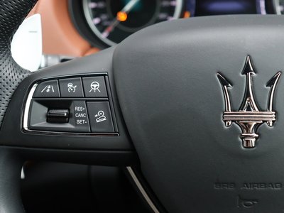 2023 Maserati LEVANTE thumbnail 48