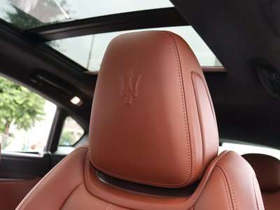 2023 Maserati LEVANTE thumbnail 27