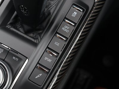 2023 Maserati LEVANTE thumbnail 38