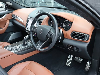 2023 Maserati LEVANTE thumbnail 23