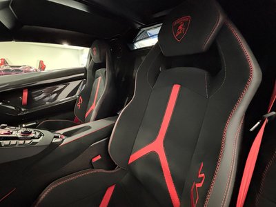 2020 Lamborghini AVENTADOR ROADSTER thumbnail 32