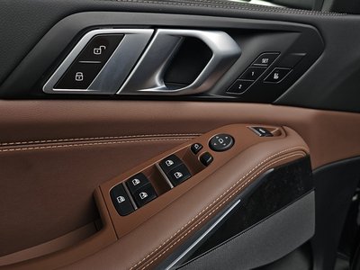 2024 BMW X5 thumbnail 23