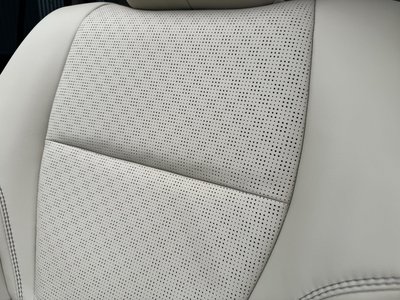2025 Toyota LAND CRUISER 300 — миниатюра 42