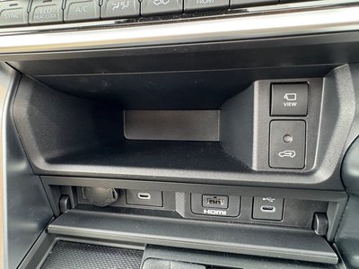 2025 Toyota LAND CRUISER 300 — миниатюра 57