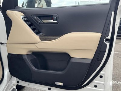 2025 Toyota LAND CRUISER 300 — миниатюра 72