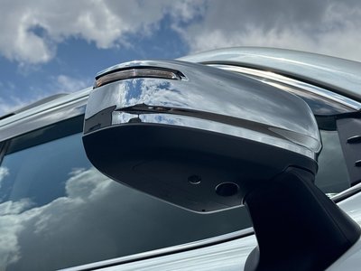 2025 Toyota LAND CRUISER 300 — миниатюра 23
