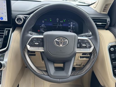 2025 Toyota LAND CRUISER 300 — миниатюра 62