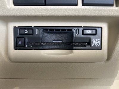 2025 Toyota LAND CRUISER 300 缩略图 30