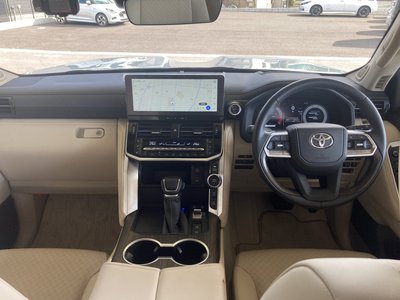 2025 Toyota LAND CRUISER 300 缩略图 16