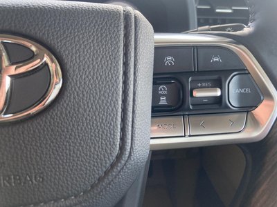 2025 Toyota LAND CRUISER 300 缩略图 34