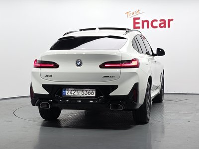 2023 BMW X4 照片 3