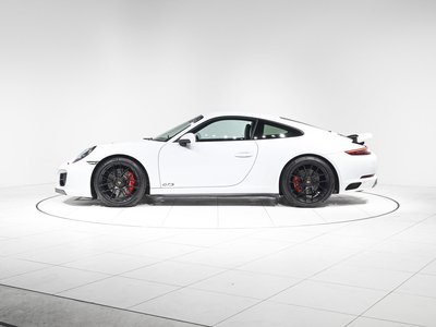 PORSCHE 911 - 9